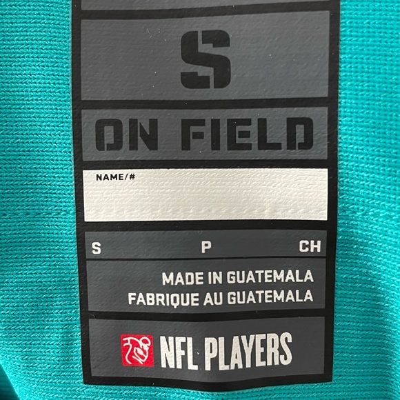 Dolphins jersey size small, no marks new without tags - Picture 4 of 5